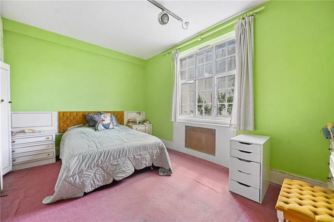 Kensington High Street, Kensington, London, W14, photo 6