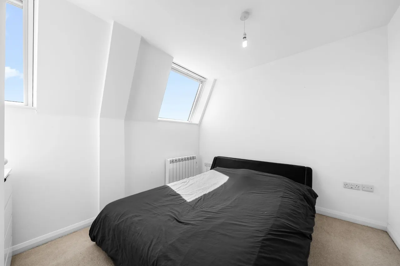 Station Road, Addlestone, KT15, photo 7