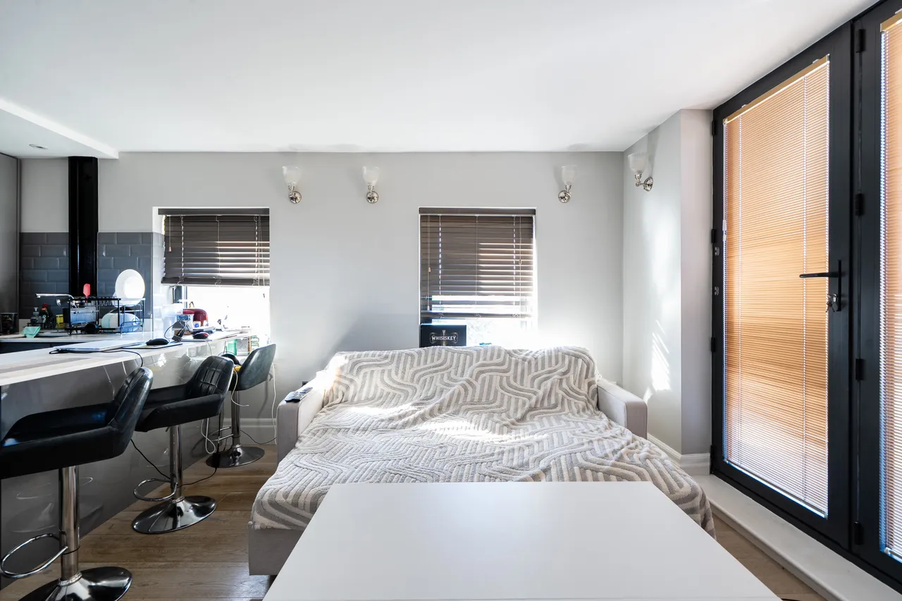 London, NW2, photo 9