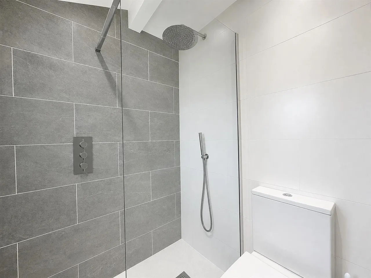 Turnberry Drive, Wilmslow, SK9, photo 11