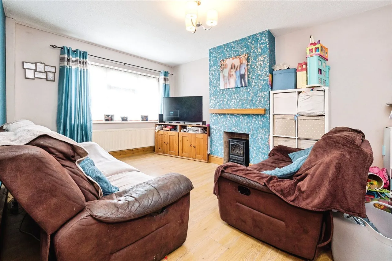 Chelmsford Avenue, Romford, RM5, photo 2