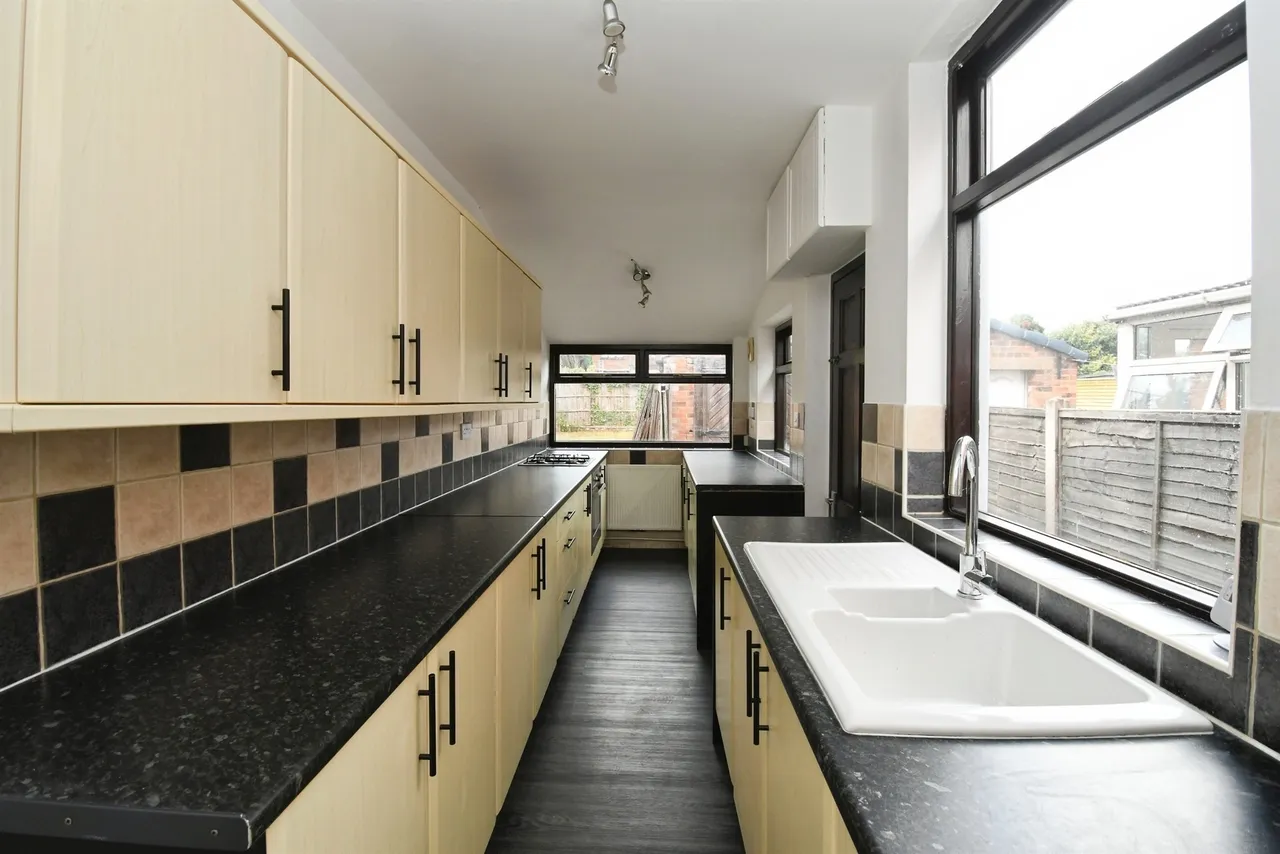 King Edward Street, SCUNTHORPE, photo 2
