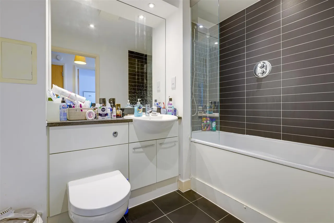 Blackwall Way, East India, E14, photo 5