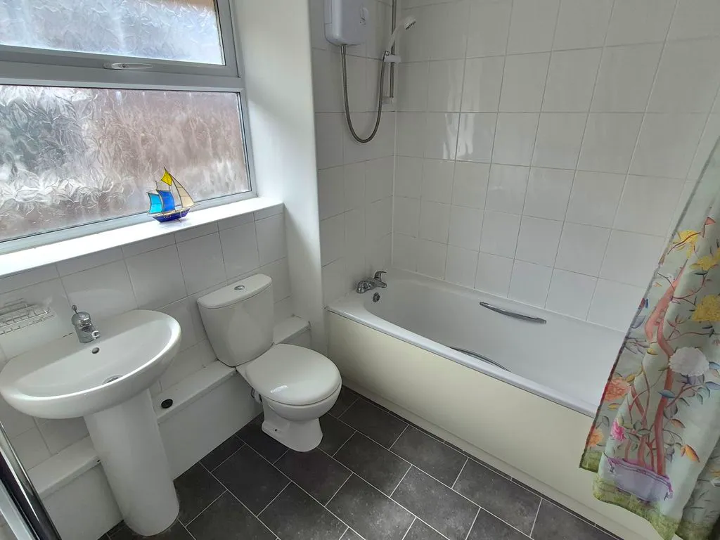 Blenheim Way, Great Barr, B44, photo 8
