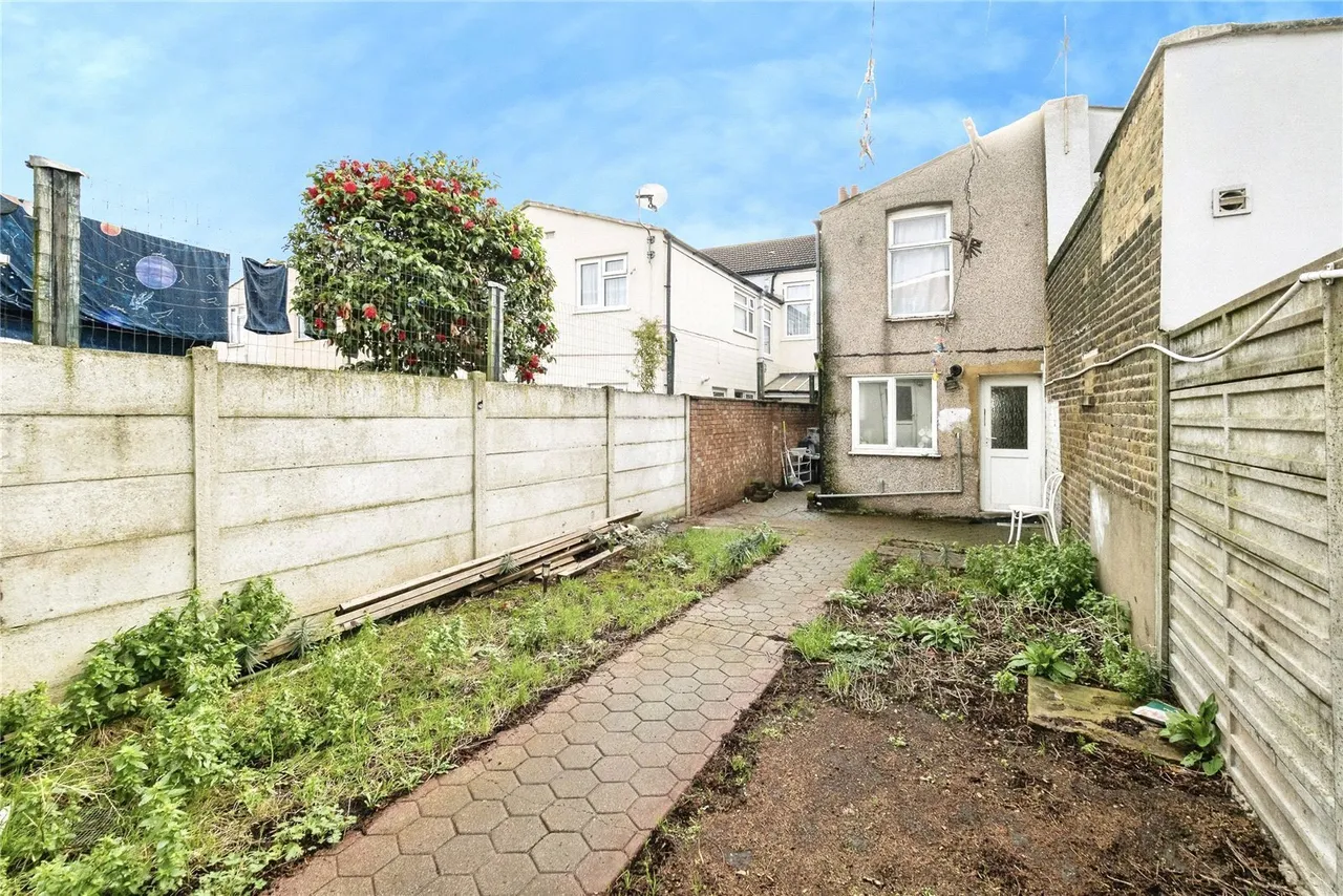 Woodstock Road, Forest Gate, London, E7, photo 16