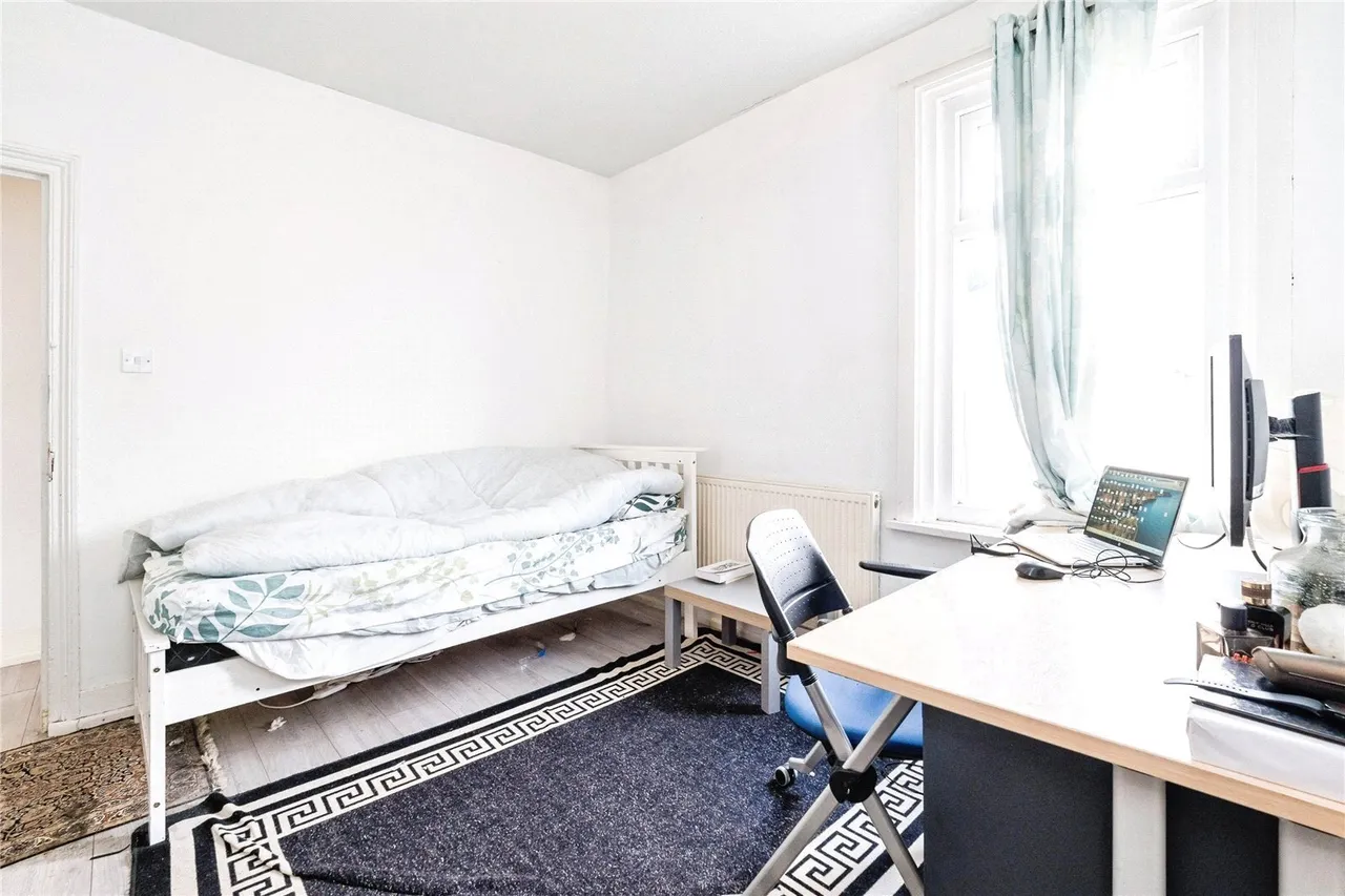 Woodstock Road, Forest Gate, London, E7, photo 11