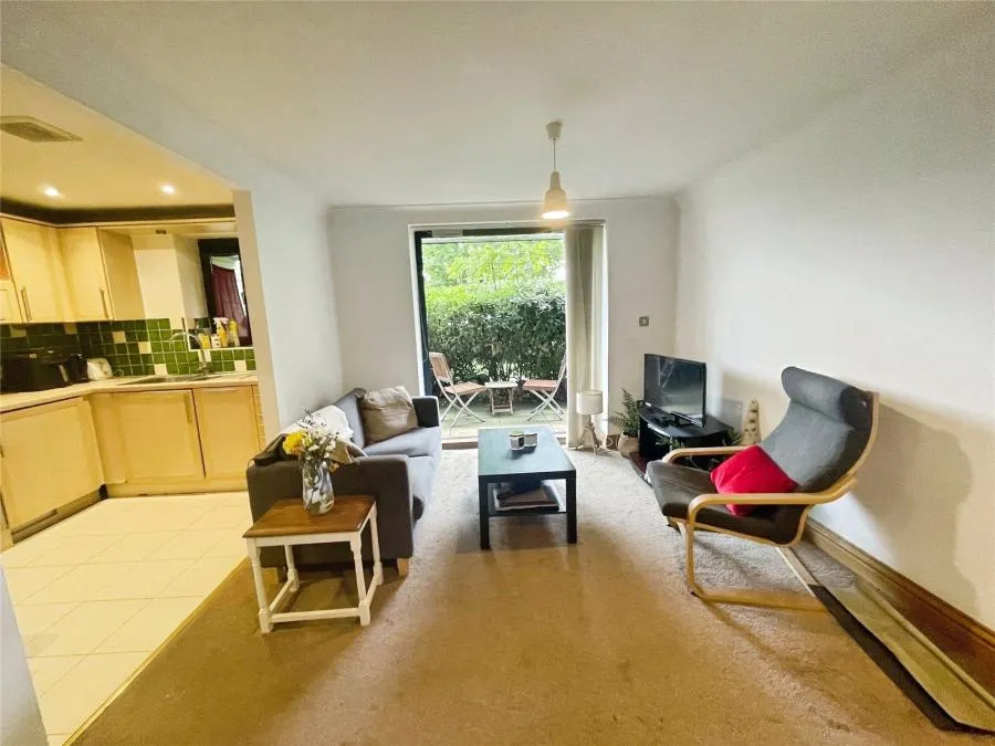 Canute Road, Southampton, SO14, photo 3