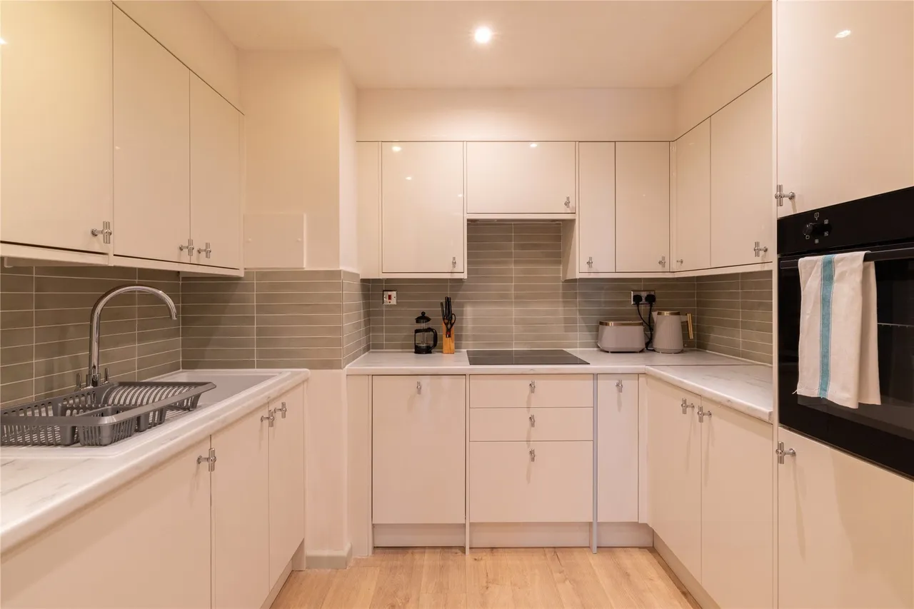 Millharbour, London, E14, photo 6
