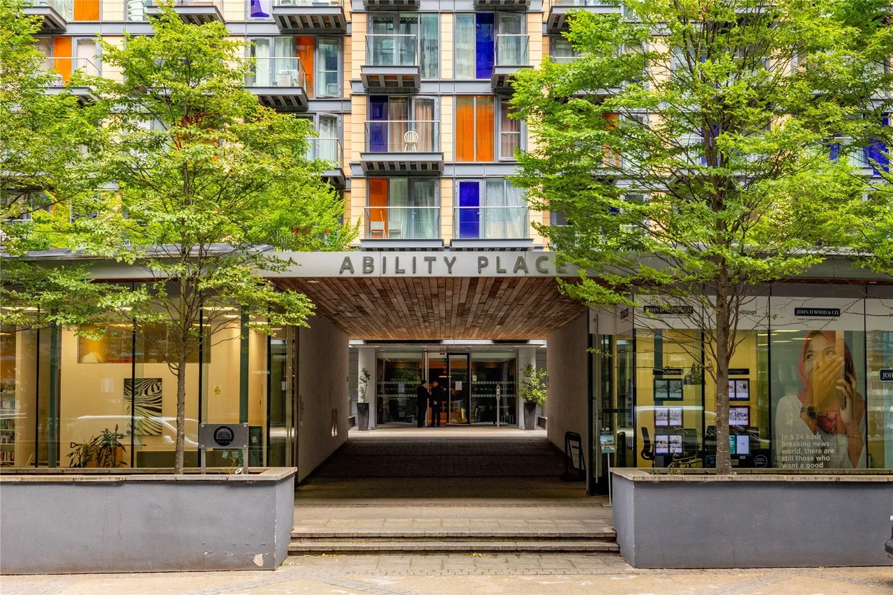 Millharbour, London, E14, photo 10