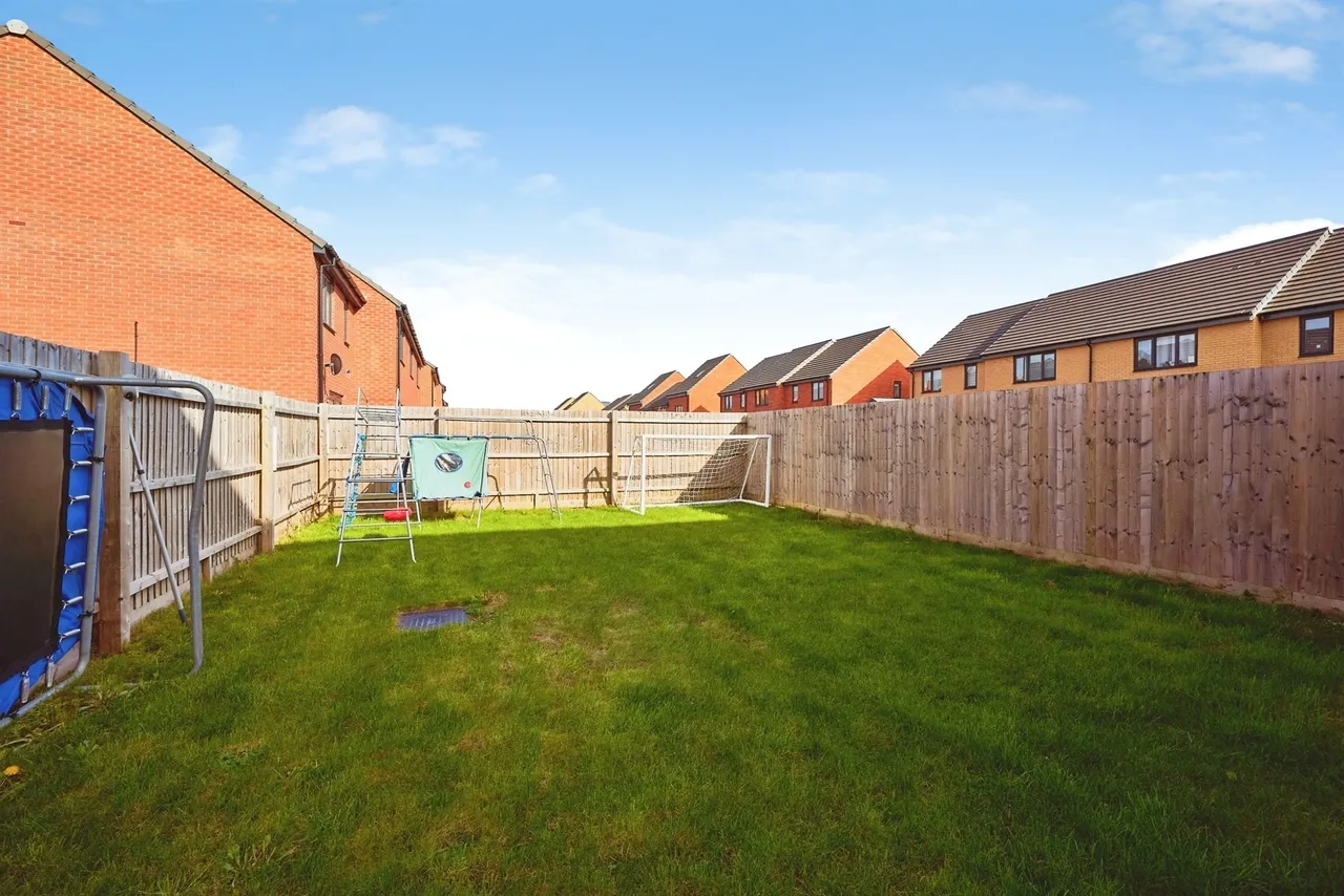 Noble Close, Peterborough, PE4, photo 7