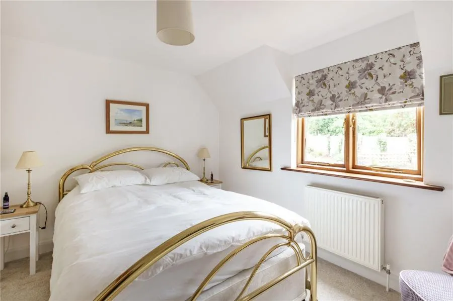 Woodlands, Totland Bay, PO39, photo 14
