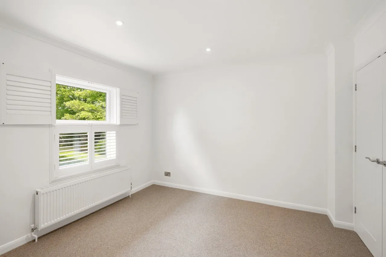 Empress Avenue, West Mersea, CO5, photo 22