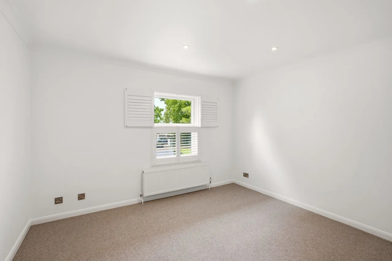 Empress Avenue, West Mersea, CO5, photo 20