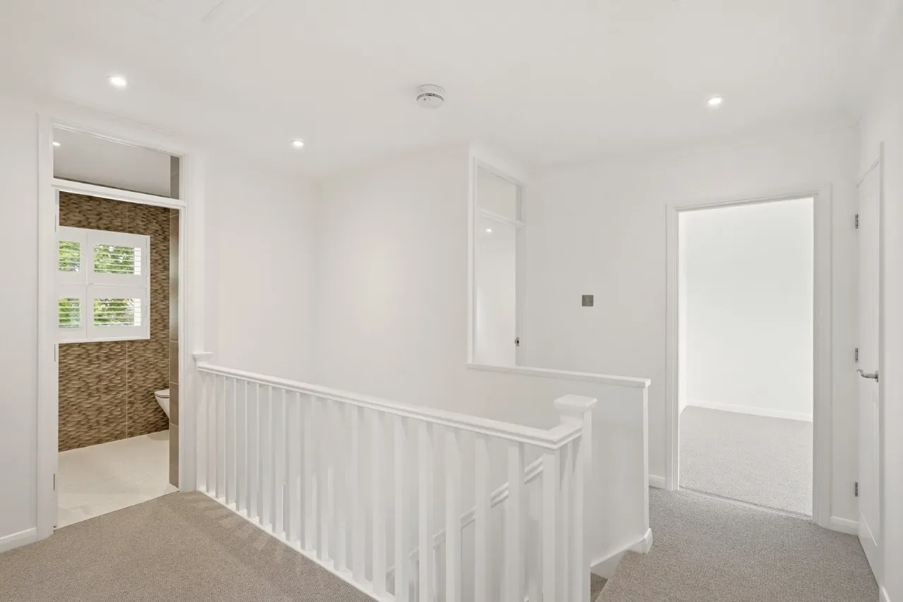 Empress Avenue, West Mersea, CO5, photo 16