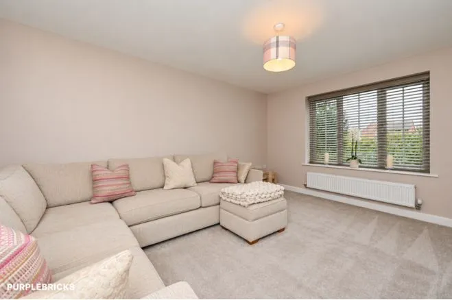 Brimstone Drive, Newton-Le-Willows, WA12, photo 9