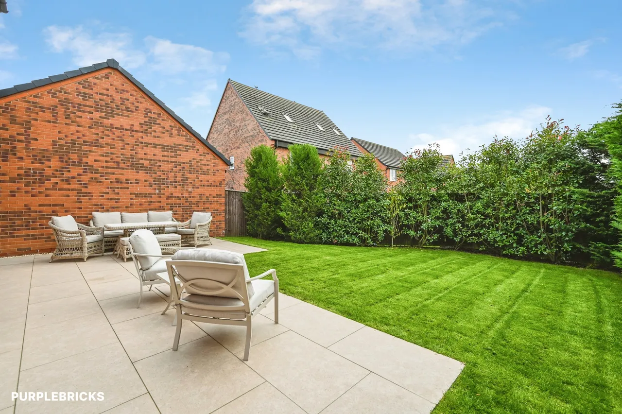 Brimstone Drive, Newton-Le-Willows, WA12, photo 17