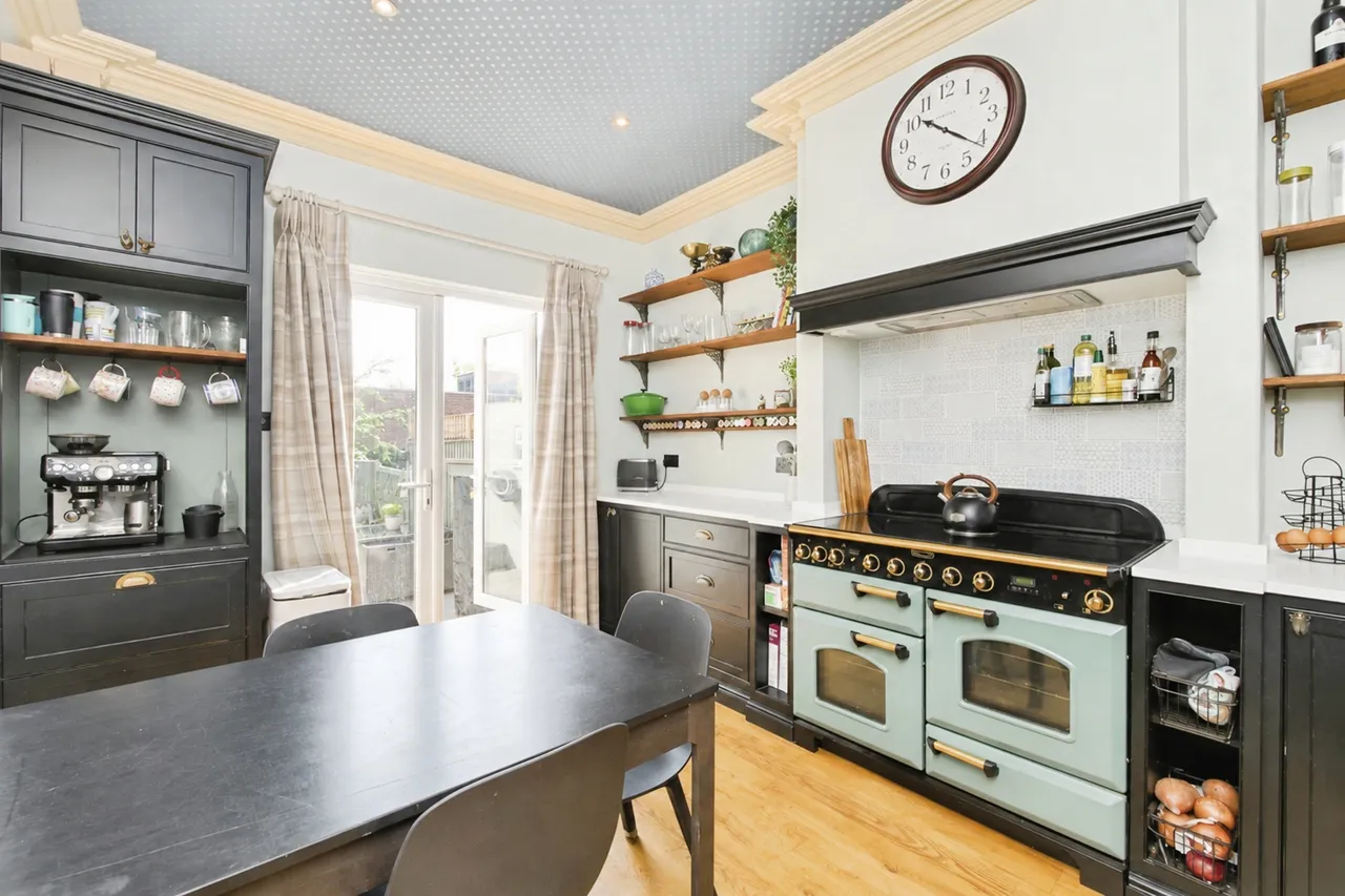 Caxton Street, Wetherby, LS22, photo 5
