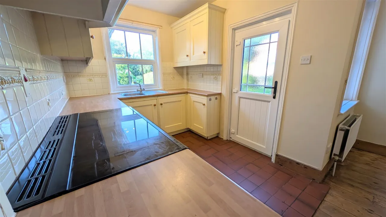 Church Road, Shedfield, photo 10