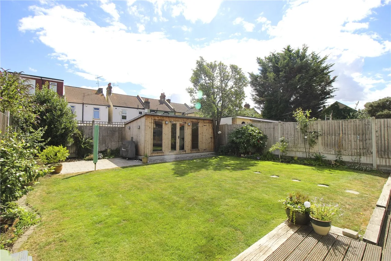 Ronald Park Avenue, Westcliff-on-Sea, SS0, photo 2