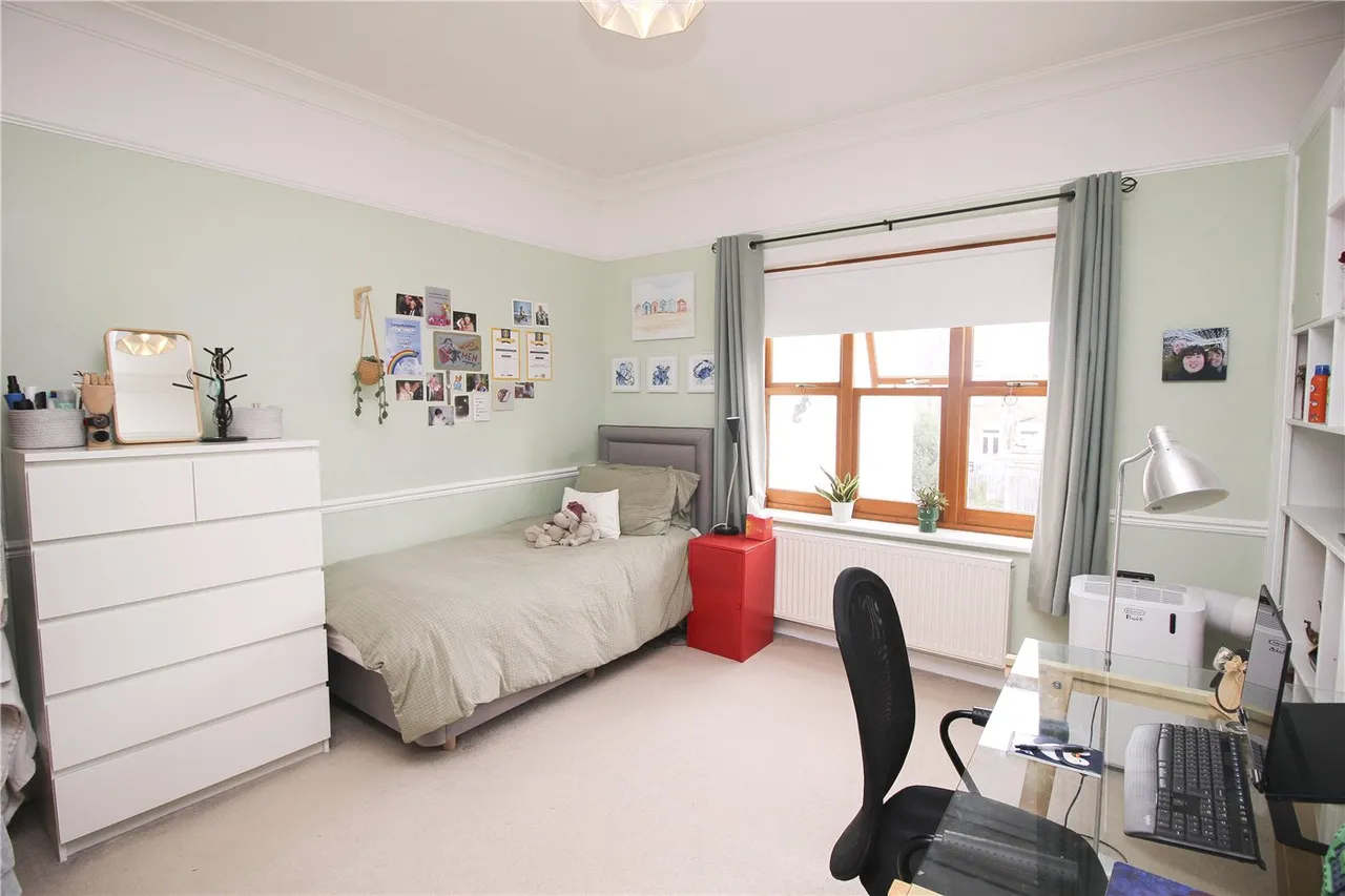 Ronald Park Avenue, Westcliff-on-Sea, SS0, photo 8