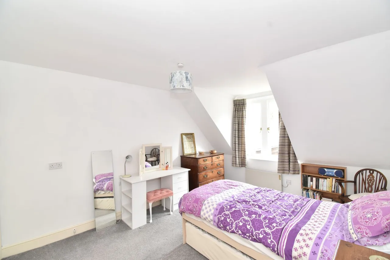 Atwater Court, Lenham, photo 9