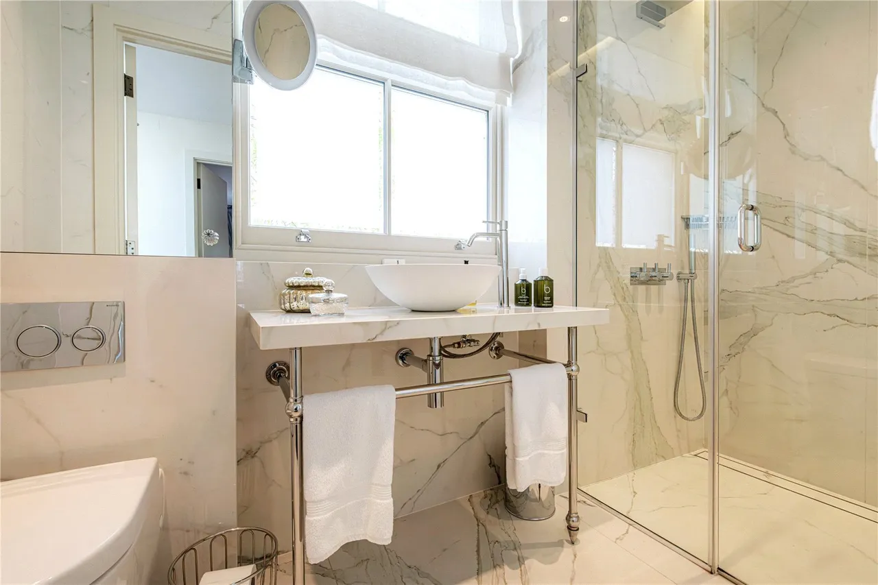 Eaton Mews South, Belgravia, SW1W, photo 13