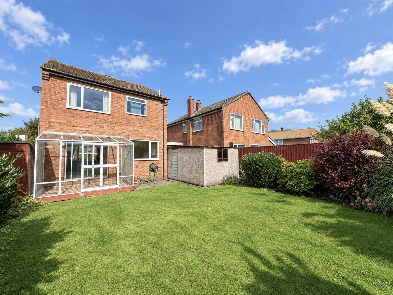 Coppice Avenue, Sale, M33, photo 2