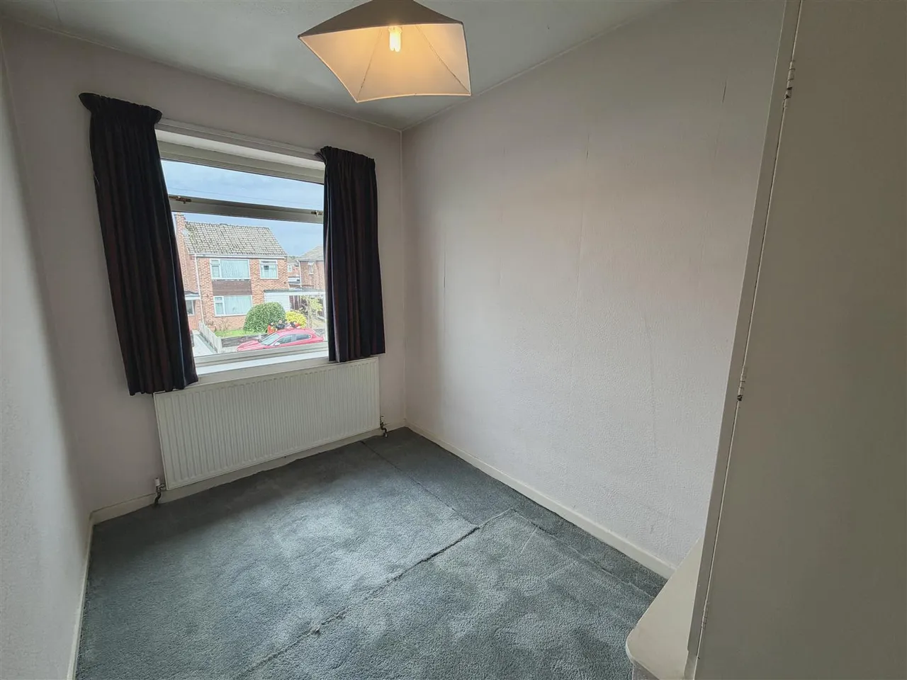 Coppice Avenue, Sale, M33, photo 12