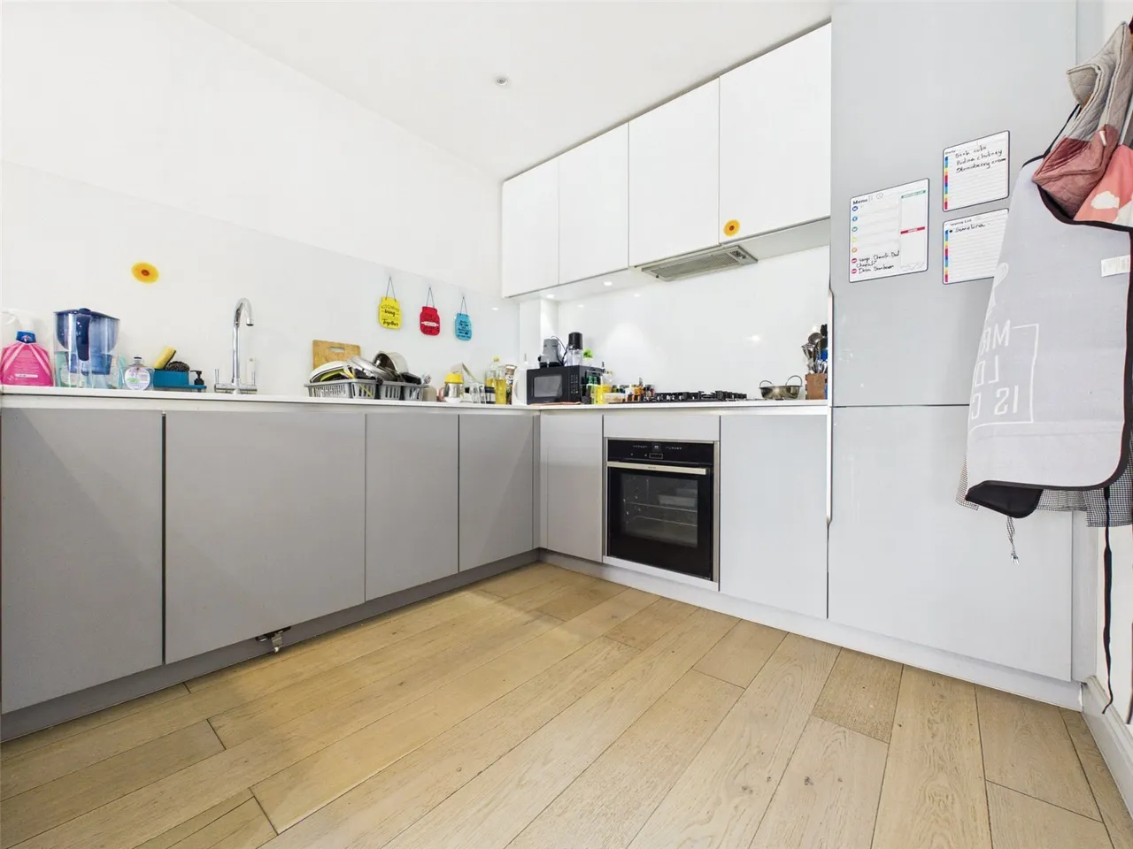 Barking Road, London, E16, photo 6