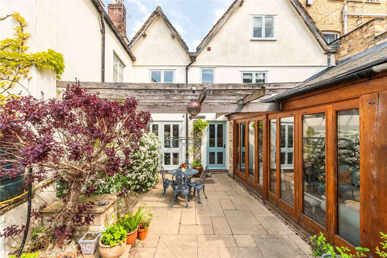High Street St Martins, Stamford, PE9, photo 25