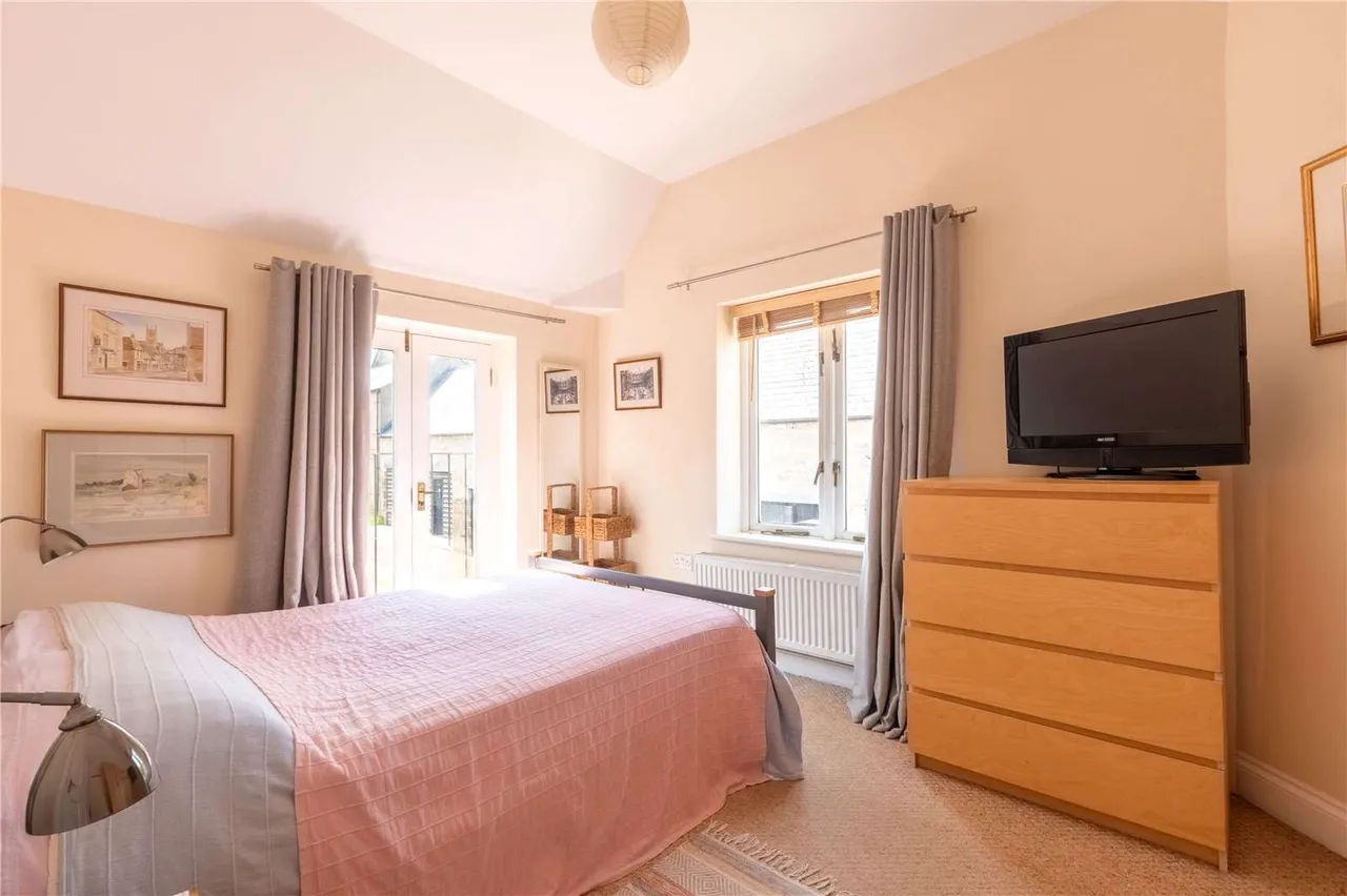 High Street St Martins, Stamford, PE9, photo 34