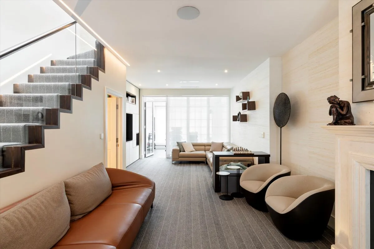 3 bed house for sale, Walton Street, London, SW3