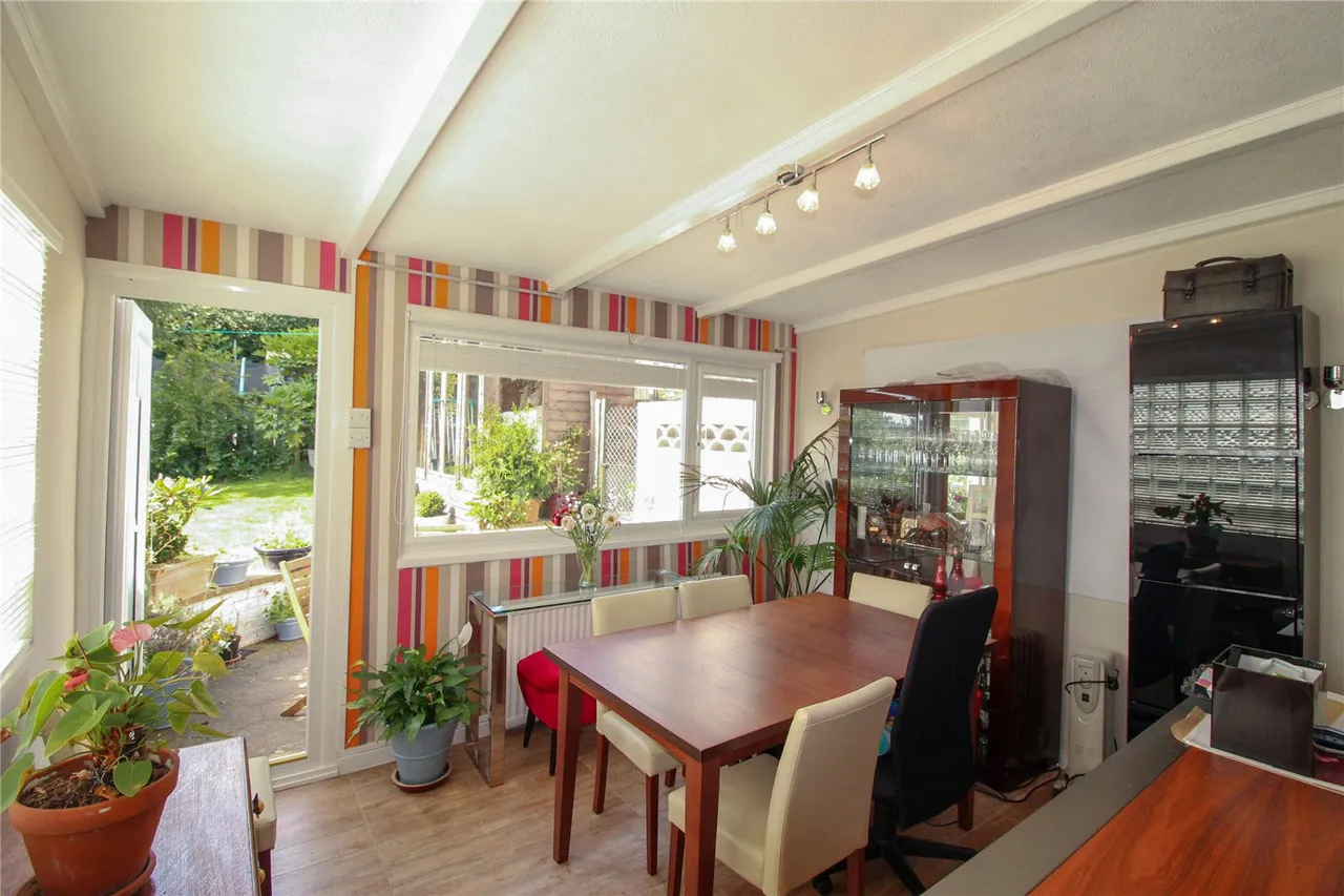 Teynham Court, 31 King Edward Road, Barnet, Hertfordshire, EN5 5AN, photo 5