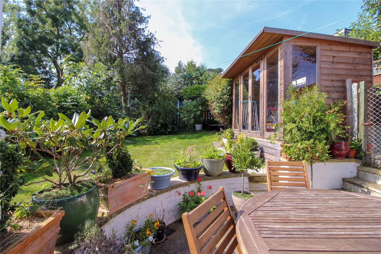 Teynham Court, 31 King Edward Road, Barnet, Hertfordshire, EN5 5AN, photo 10