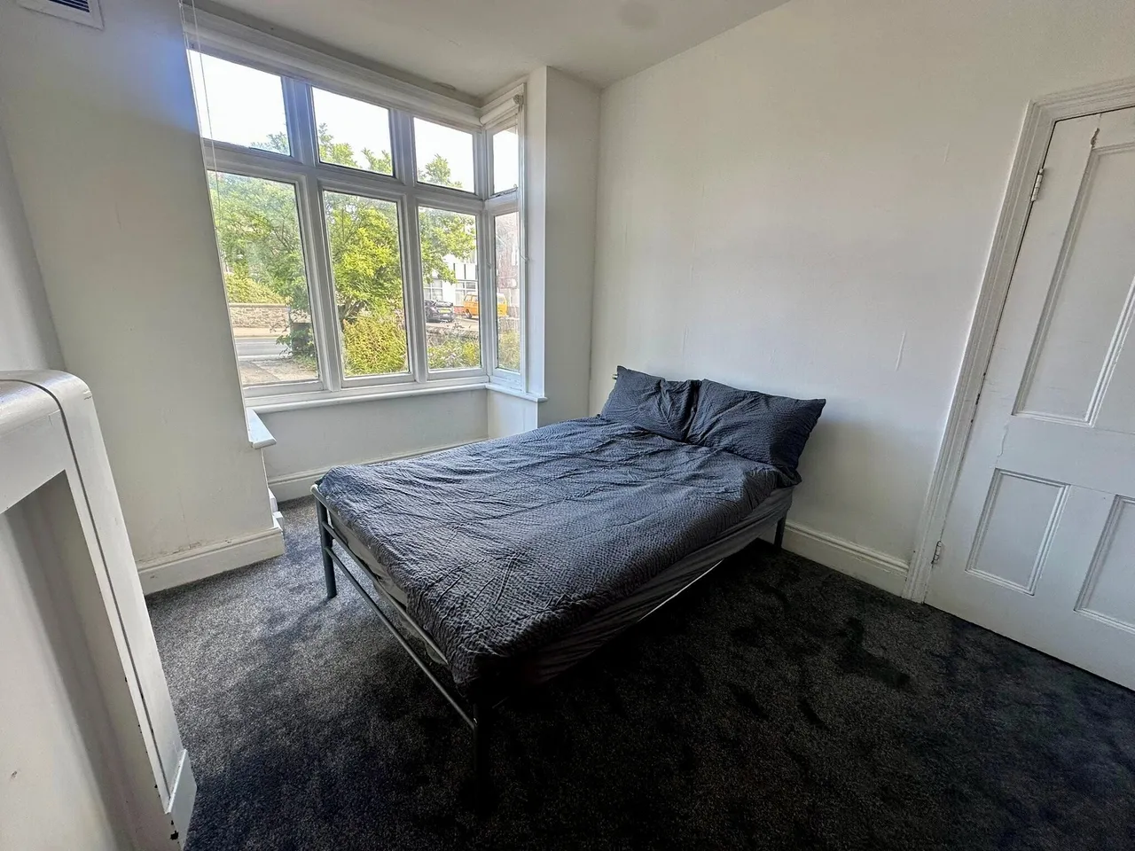London Road, LE67, photo 4
