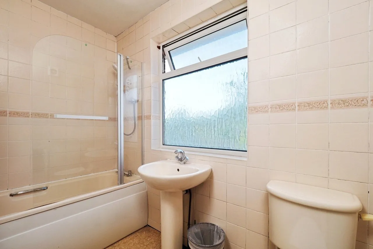 Middleton Boulevard, Wollaton, Nottingham, NG8, photo 13