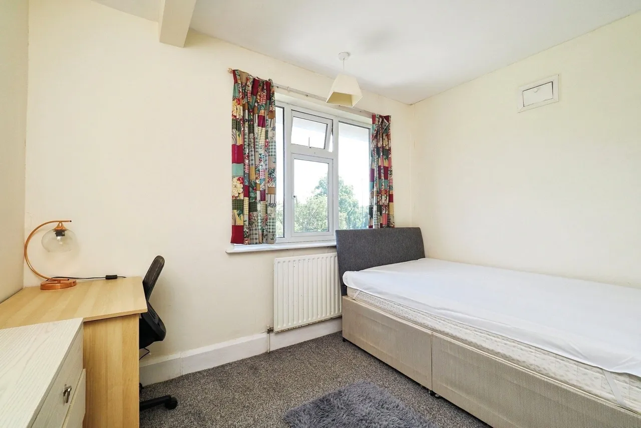 Middleton Boulevard, Wollaton, Nottingham, NG8, photo 10
