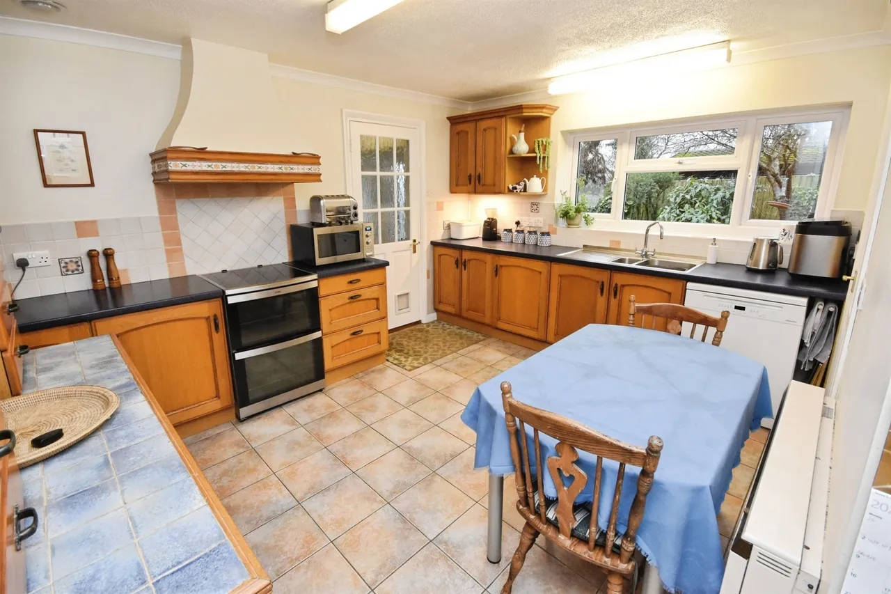 School Road, Rayne, Braintree, photo 11