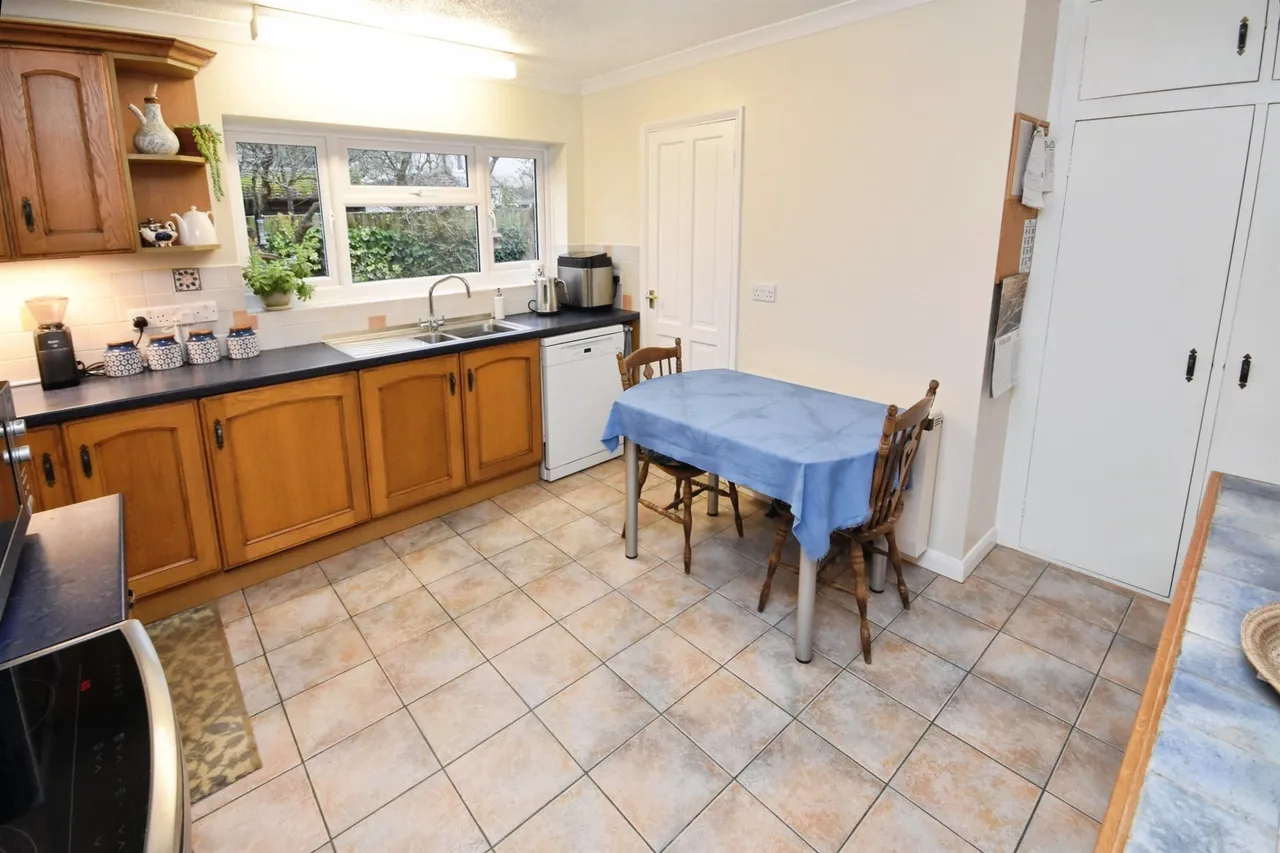 School Road, Rayne, Braintree, photo 12