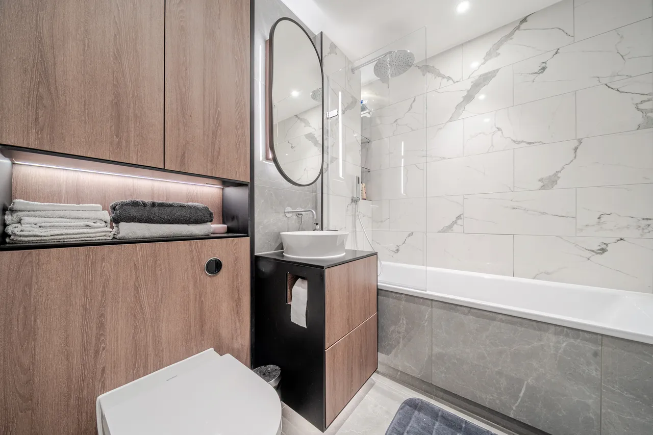 Eden Grove, Staines-Upon-Thames, TW18, photo 6