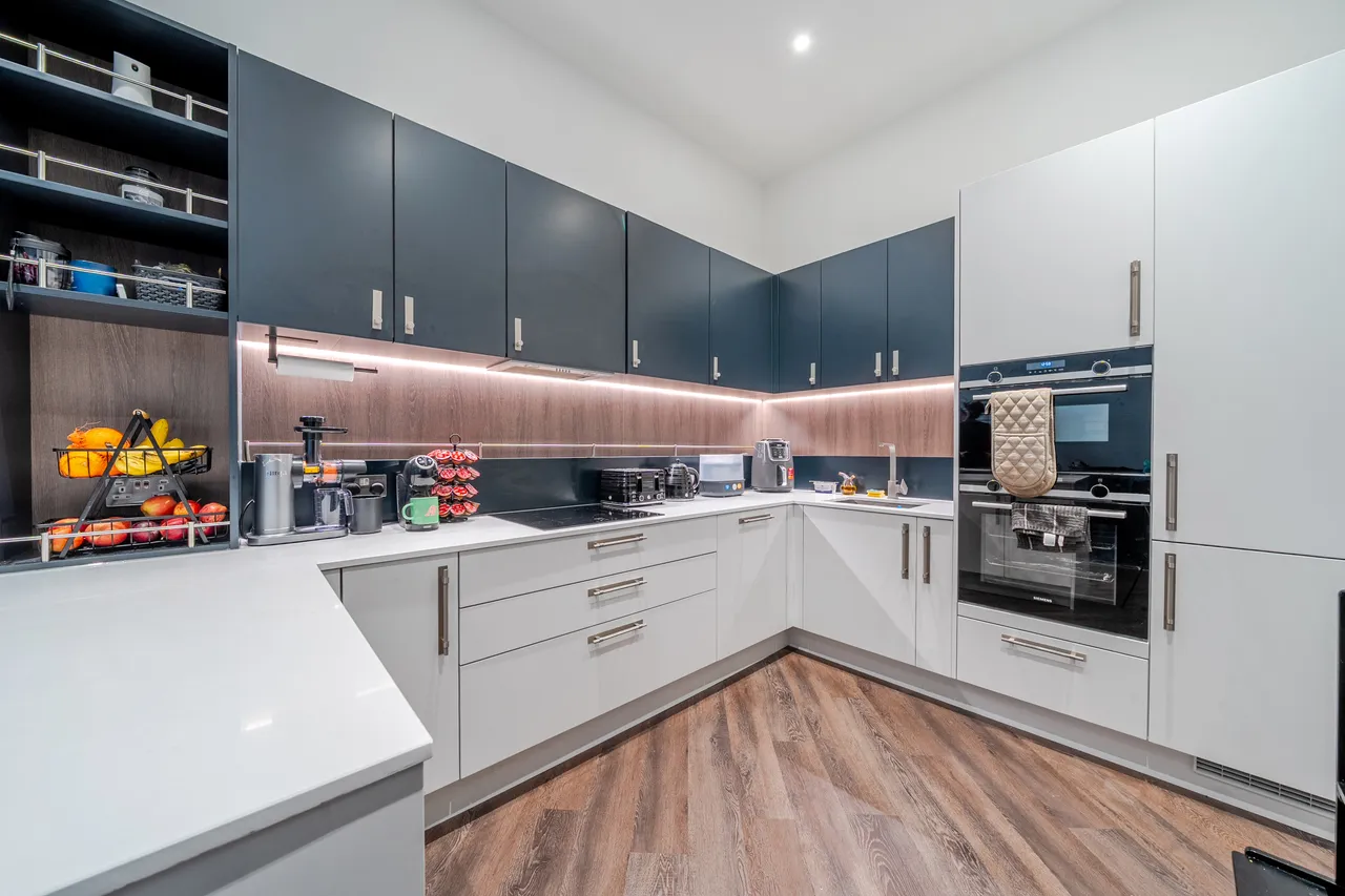 Eden Grove, Staines-Upon-Thames, TW18, photo 2