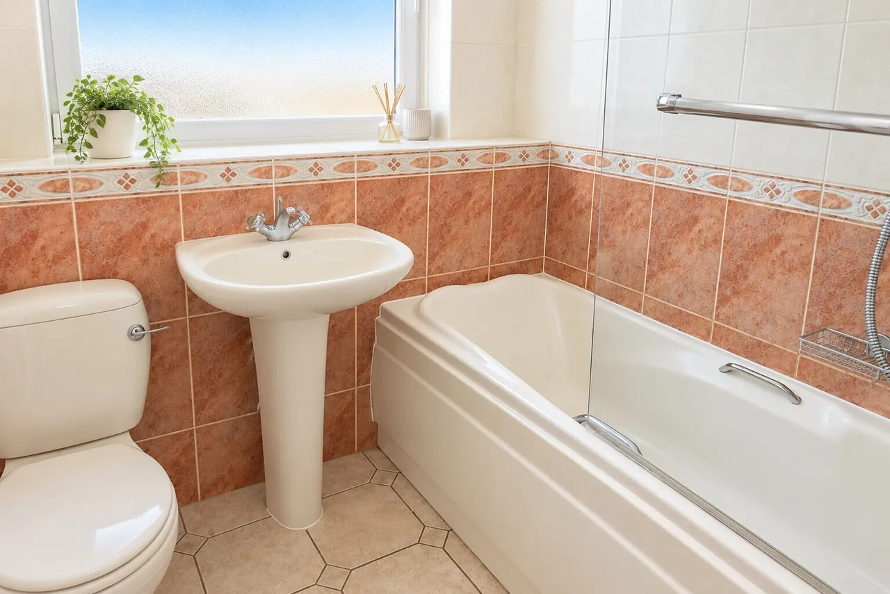 Kingsway, Hove, photo 7