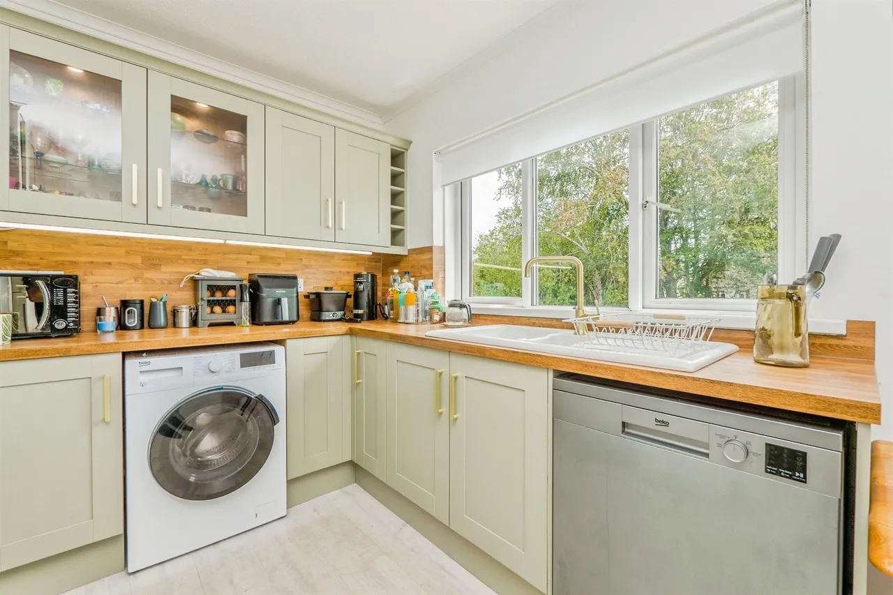 Wentloog Close, Rumney, CF3, photo 17