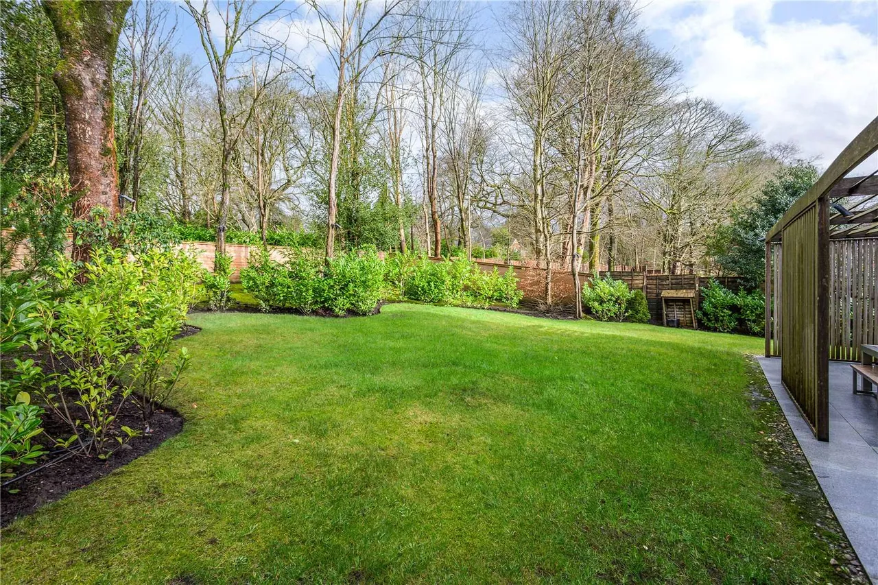 The Glen, Bolton, BL1, photo 27