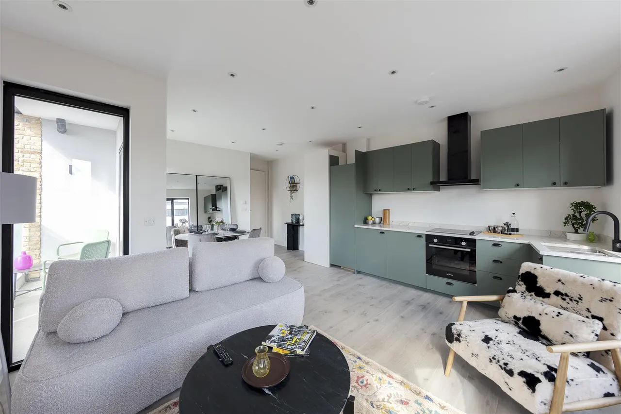 Norwood Road, London, photo 8