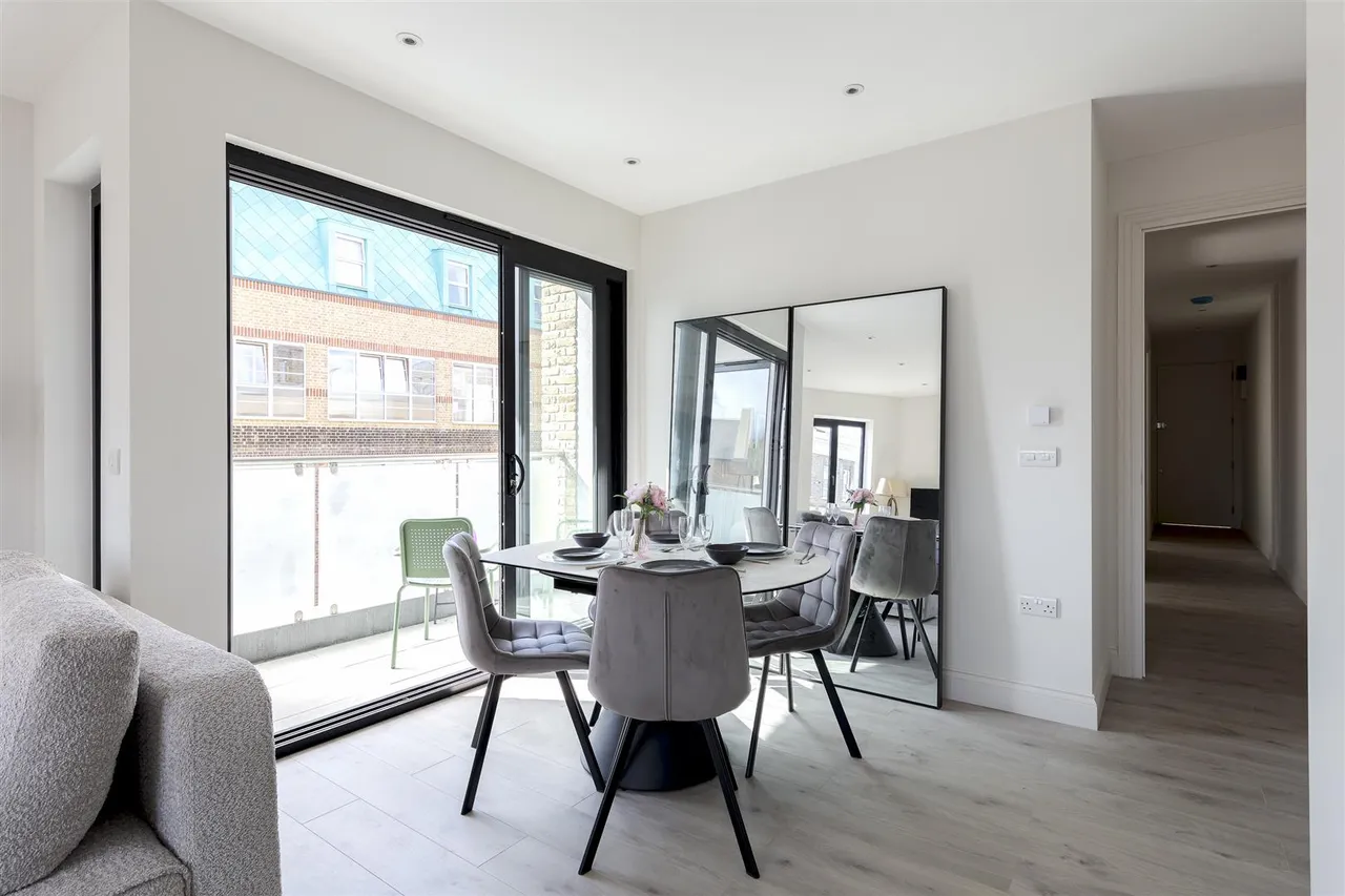 Norwood Road, London, photo 9