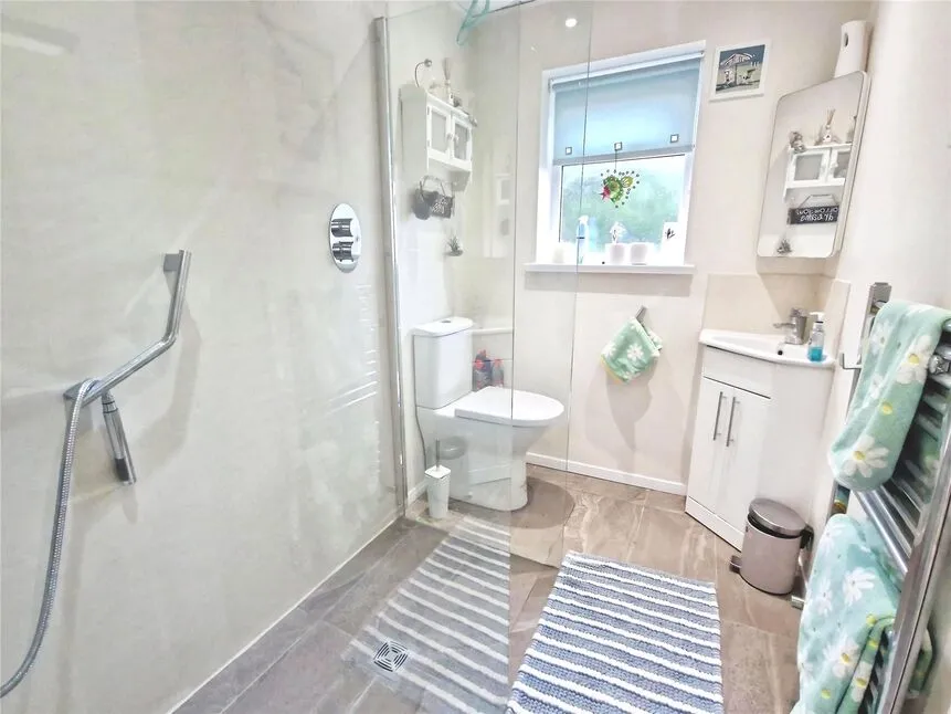 Ashton Field Drive, Worsley, Greater Manchester, M28, photo 5