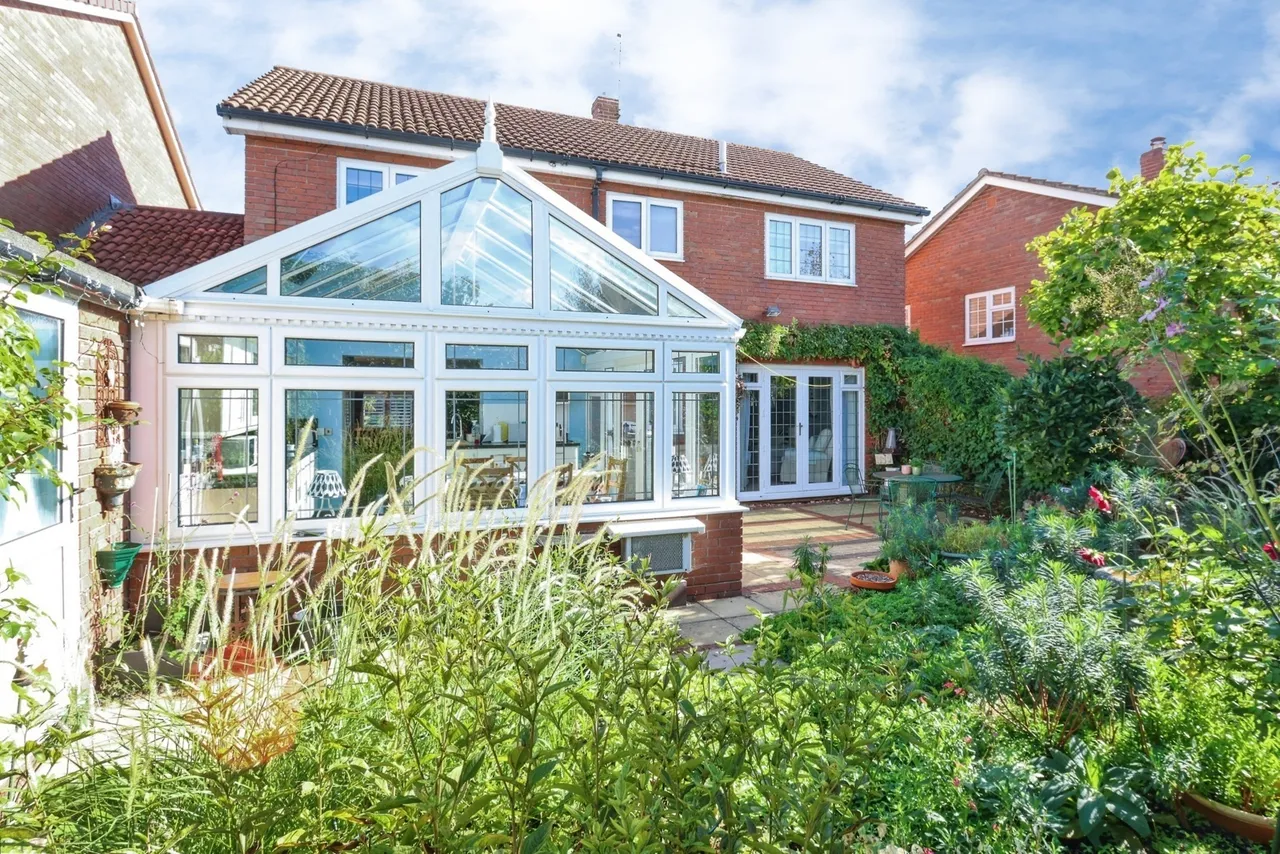Pilsdon Drive, Canford Heath, BH17, photo 22