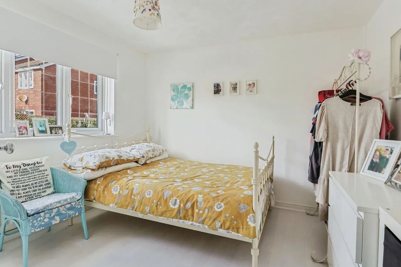 Pilsdon Drive, Canford Heath, BH17, photo 18