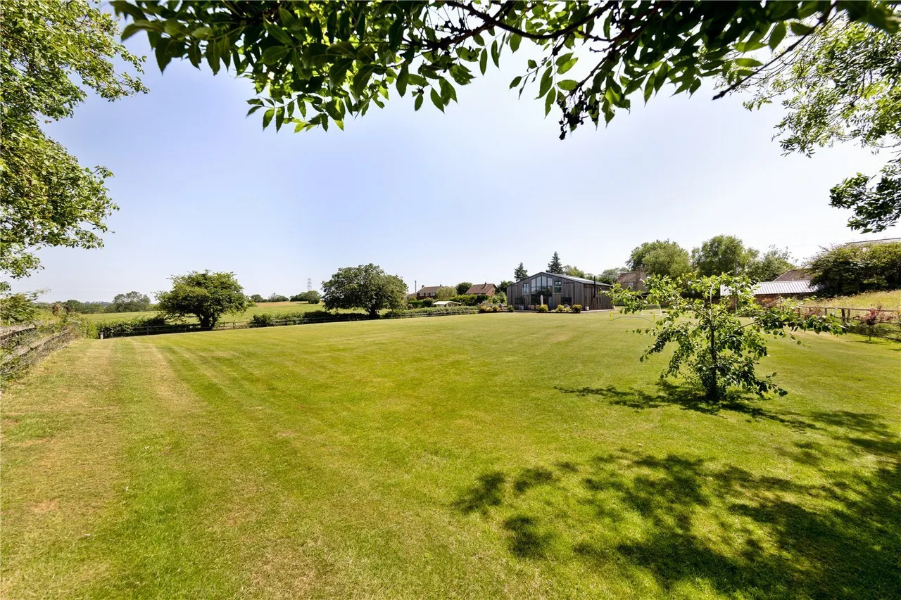 Church Road, Catworth, PE28, photo 19